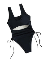 Damen Stylish Einteiler Badeanzug mit frechem Cut-Out Design