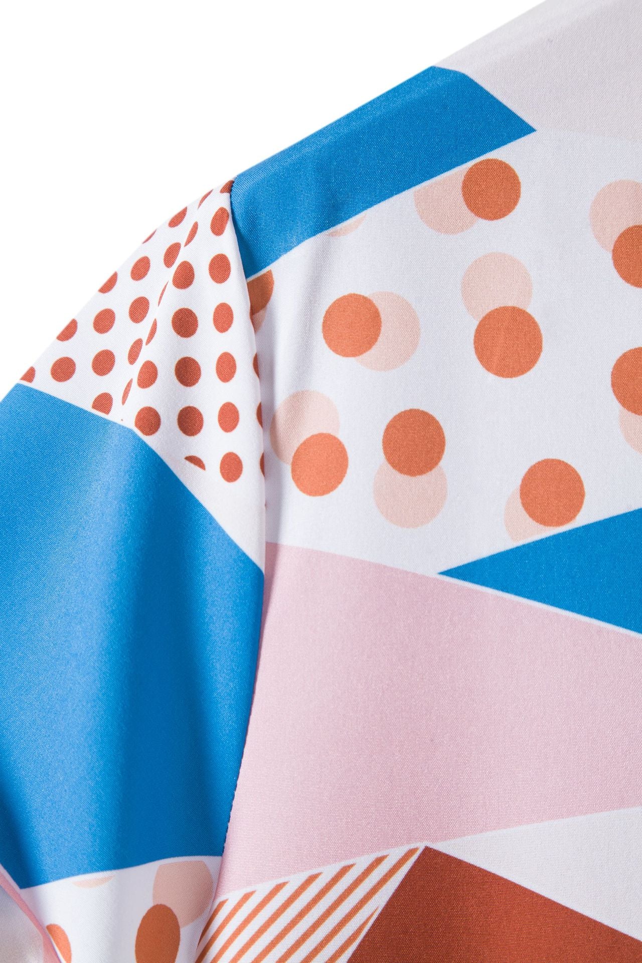 Damen Kurzarmhemd mit kreativem geometrischem Muster und lockerer Passform