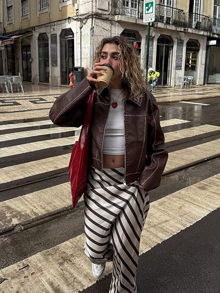 Damen cropped Kunstlederjacke mit feinen Nähten und weitem Schnitt R&B