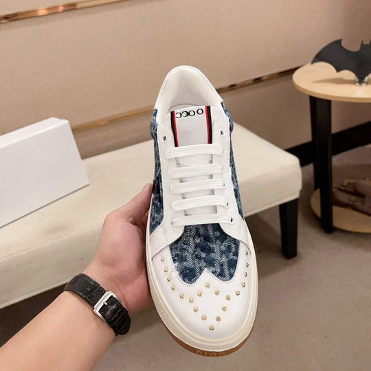 Damen Sneakers mit geometrischem Obermaterial und modischen Applikationen R&B