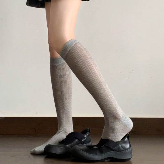 Damen Komfortable Slipper mit elastischem Riemchen R&B