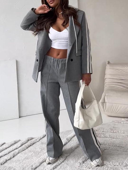 Damen nan sportlich-elegantes Blazer-Zweiteiler mit Kapuzenblazer und weiter Trainingshose mit seitlichem Streifen R&B