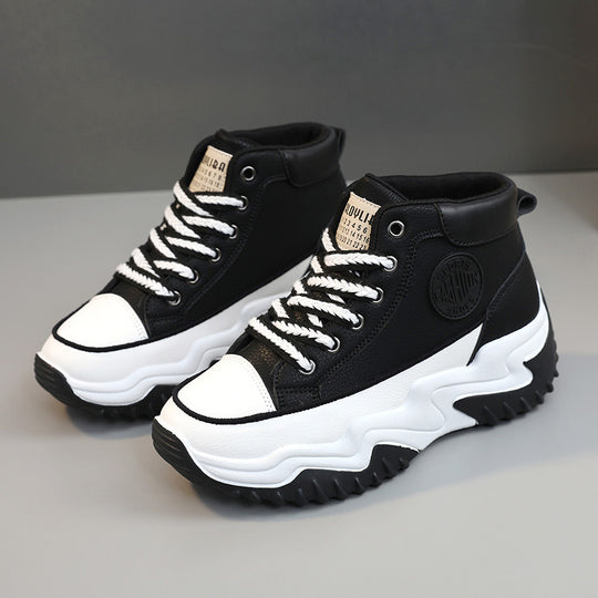 Damen Hohe Sneakers mit markantem Profil und modernem Design R&B
