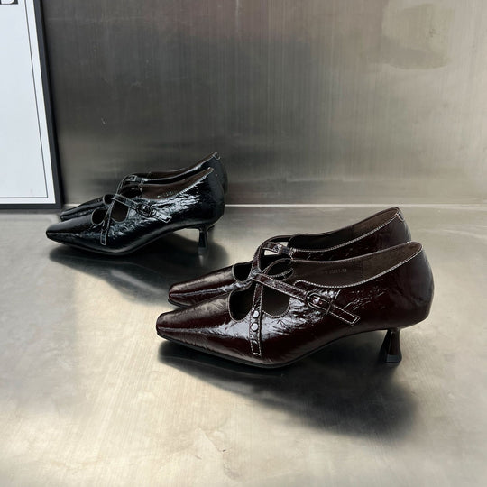 Damen elegante Ballerina Schuhe mit verstellbarem Riemen und glänzendem Obermaterial R&B