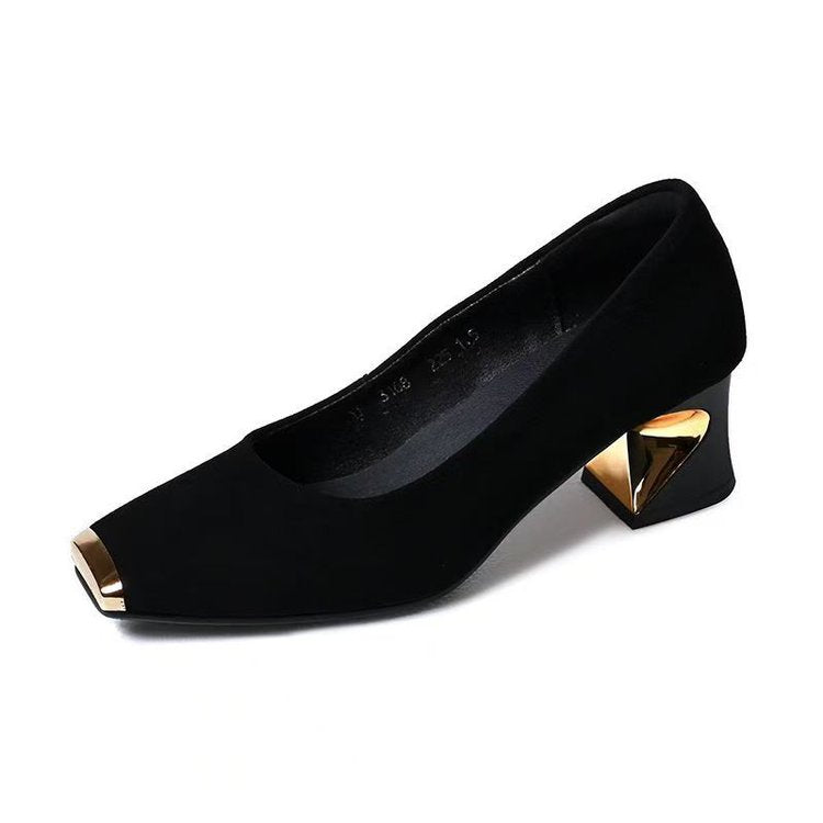 Damen elegante Pumps mit modischem Metall-Highlight und komfortablem Absatz R&B
