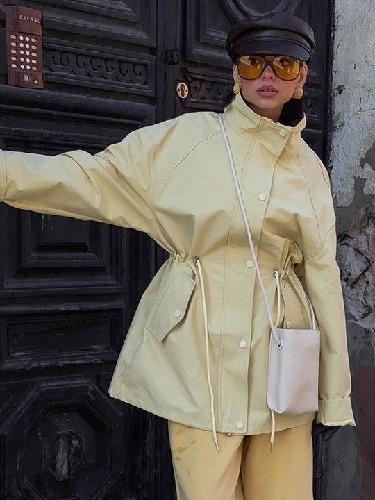 Damen Modische Regenjacke mit verstellbarem Taillenzug und praktischen Taschen R&B