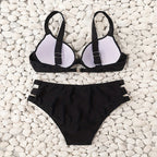 Damen Hochgeschnittener Bikini mit eleganten Cut-Out-Details