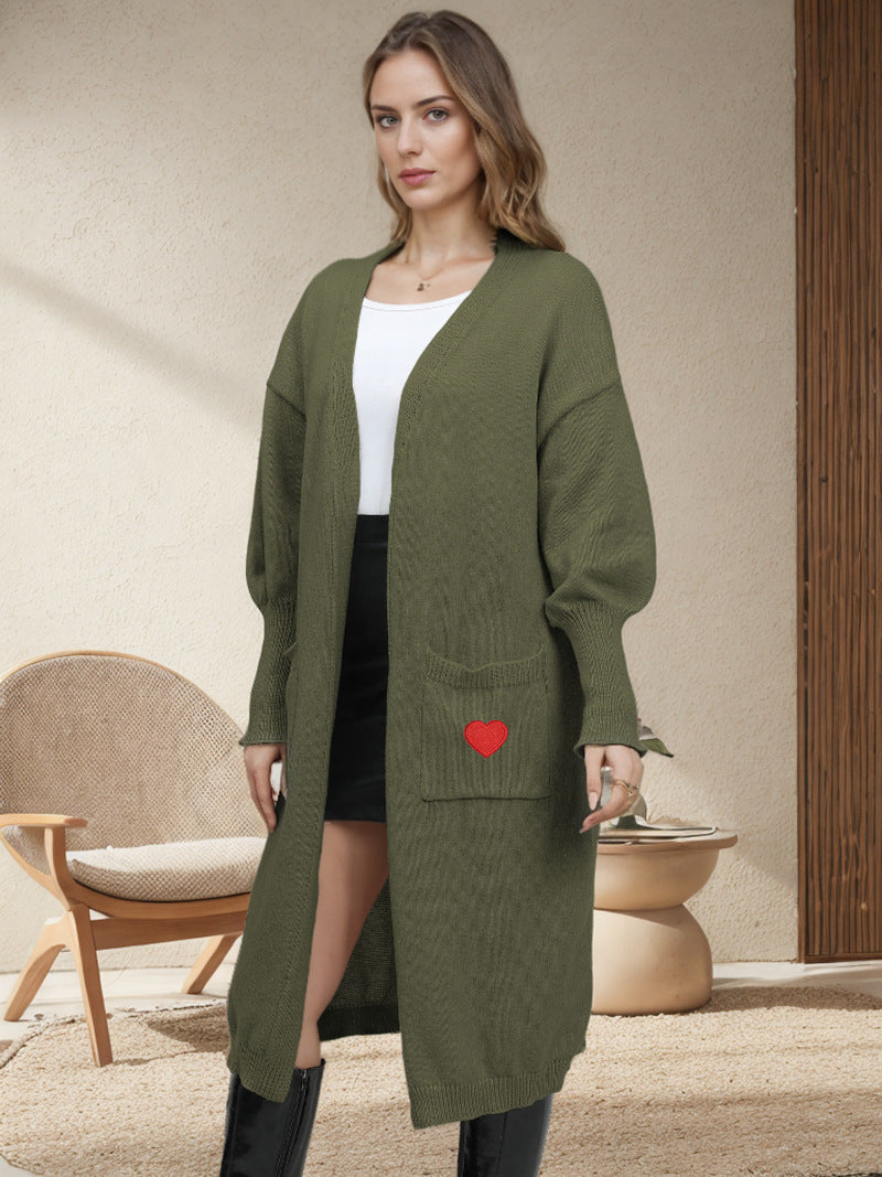 Damen Strickjacke mit Herzapplikationen und lockerer Passform R&B