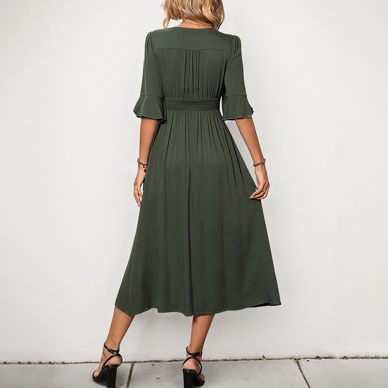 Damen Maxikleid mit einem eleganten V-Ausschnitt und Rüschendetails R&B