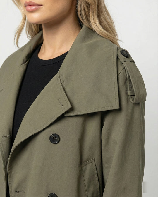 Damen Herrenmode kurze doppelt geknöpfte Trenchjacke mit Taillengürtel weitem Kragen und Schulterklappen R&B