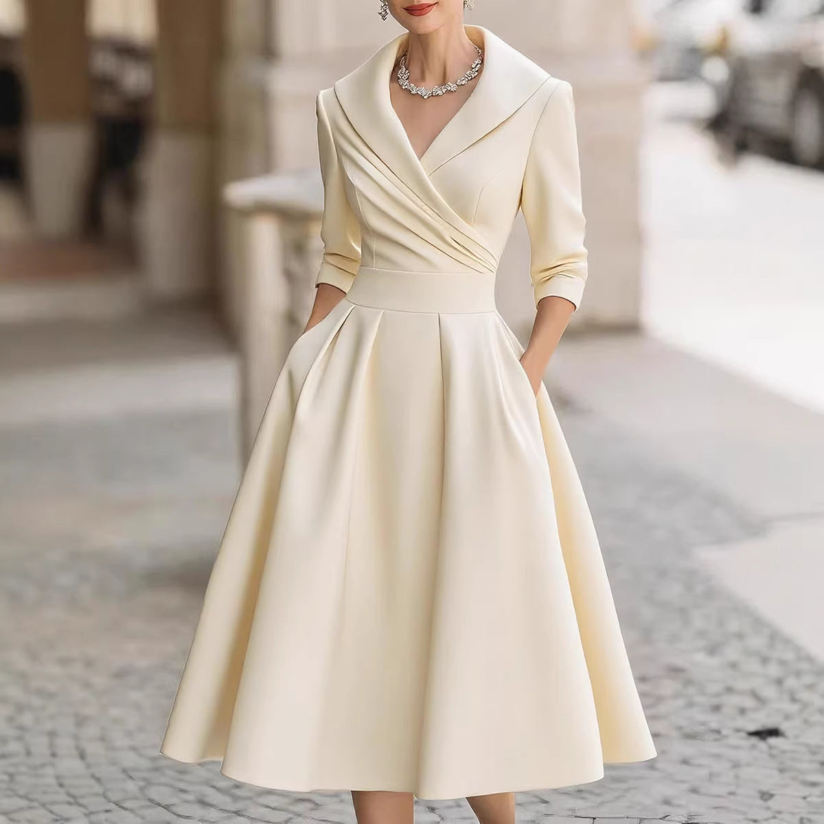 Damen nan elegantes Midikleid mit Wickeloberteil, Dreiviertelärmeln und Eingrifftaschen R&B