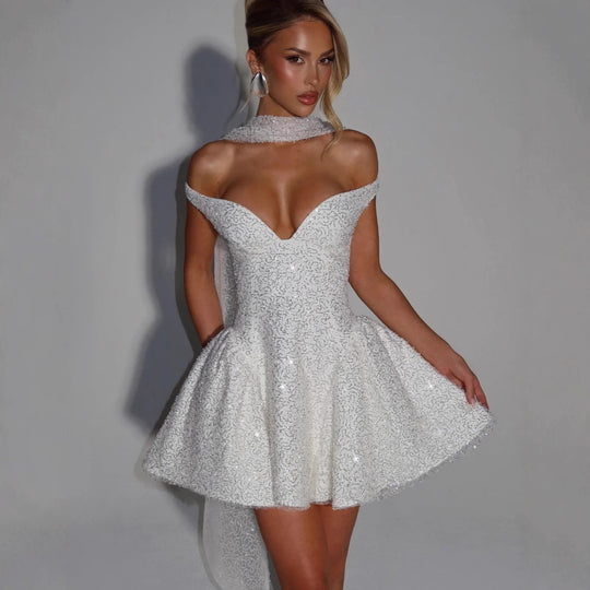 Damen Glamouröses Cocktailkleid mit schimmernden Pailletten und elegantem Neckholder R&B