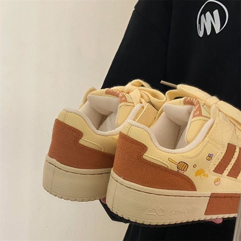 Damen Sneakers mit verspieltem Design und hochwertigem Obermaterial R&B