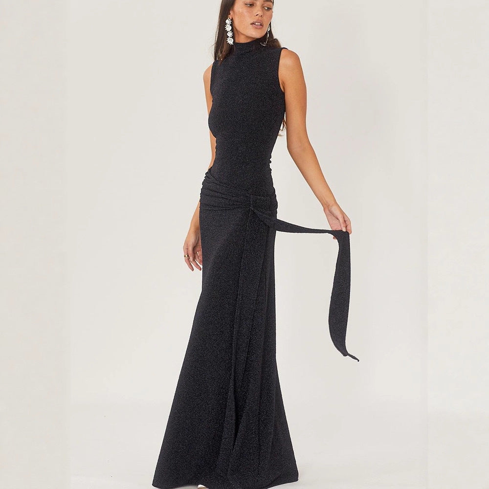 Damen Elegantes Maxikleid mit hochgeschlossenem Kragen und drapiertem Detail R&B