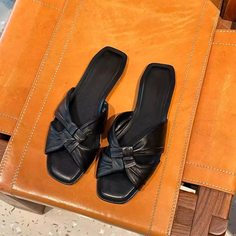 Damen Elegante Riemensandalen mit modernen Faltendetails R&B
