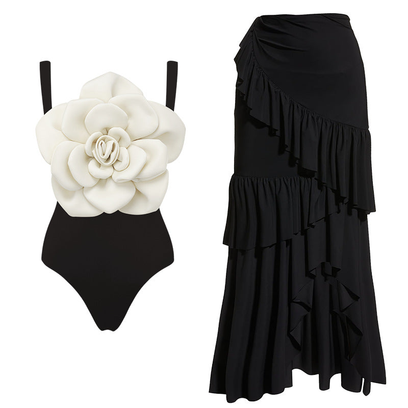 Damen Badeanzug mit floralem Volumen und passendem Wickelrock R&B