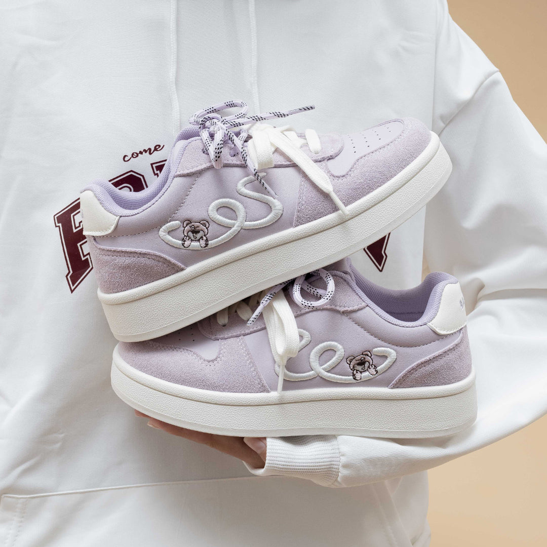 Damen Komfortable Freizeitsneaker mit modischem Stickereidesign R&B