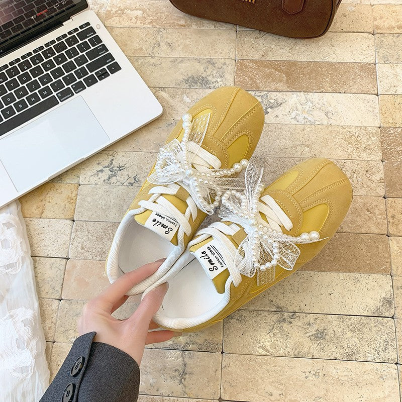 Damen Sportliche Sneakers mit elegantem Schleifendetail R&B