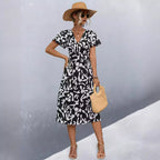 Damen Wickelkleid mit floralem Muster und eleganter Raffung R&B