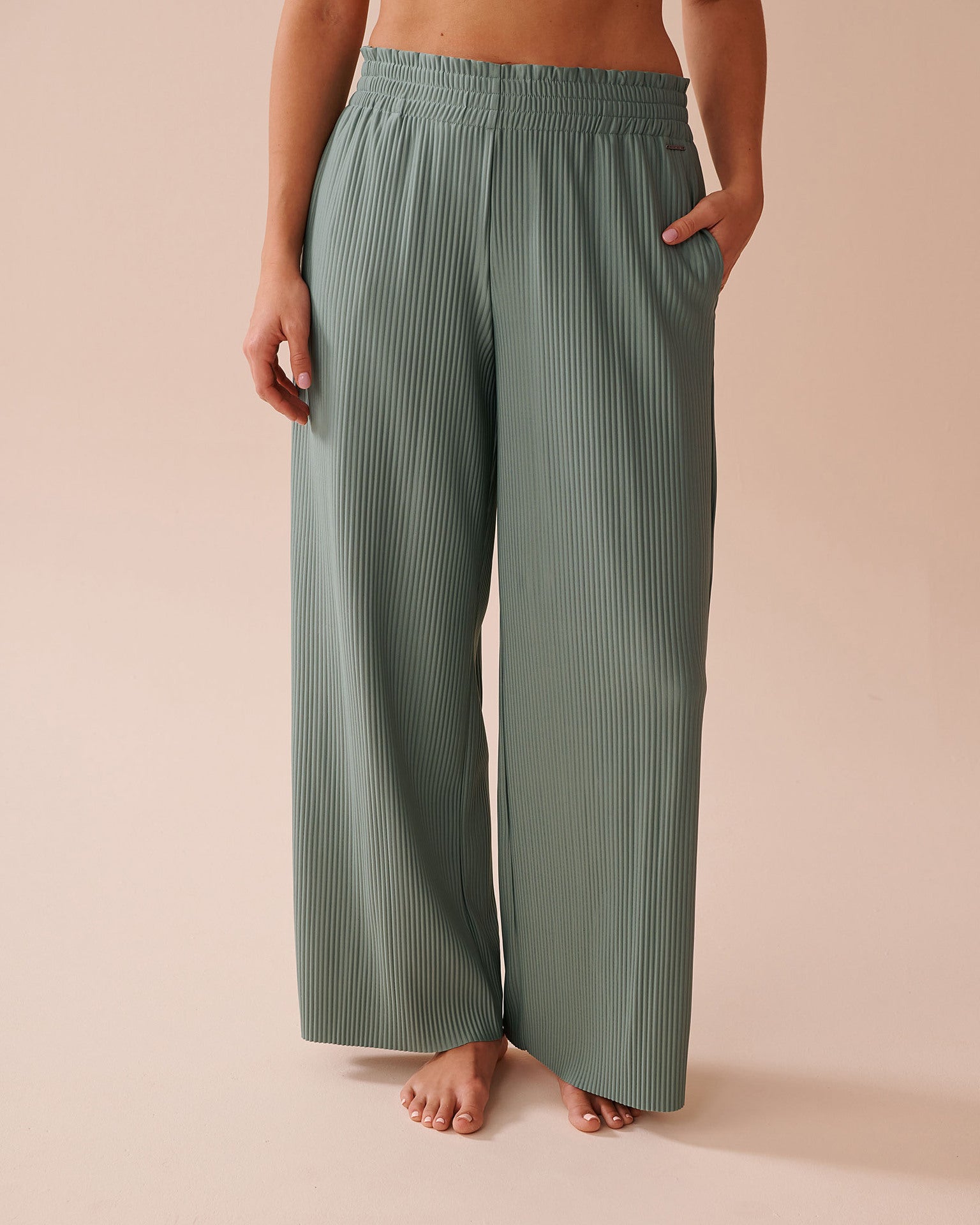 Damen Weite Plissee-Hose mit elastischem Bund und seitlichen Taschen R&B