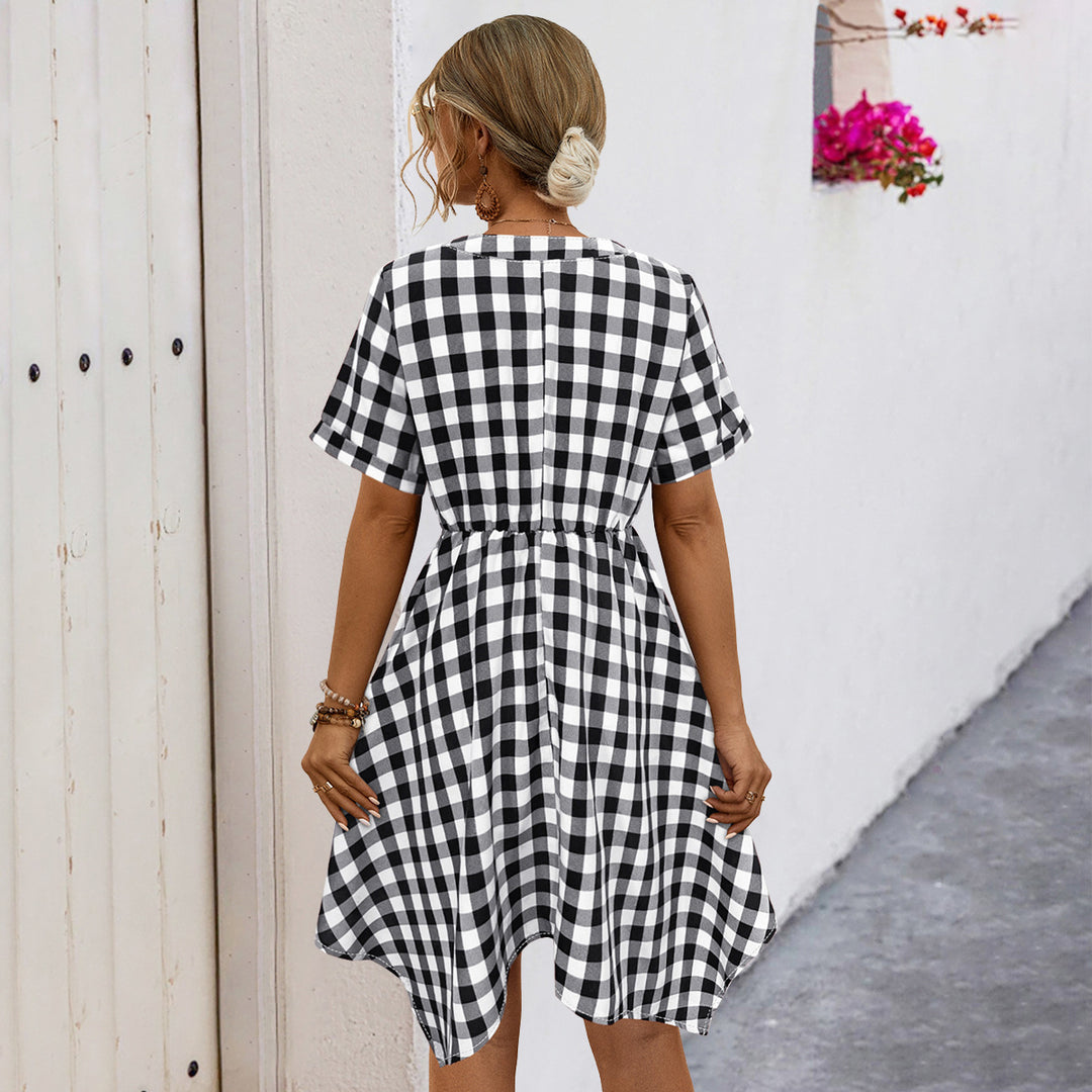 Damen Midikleid mit V-Ausschnitt, tailliertem Kordelzug und karierter Optik R&B