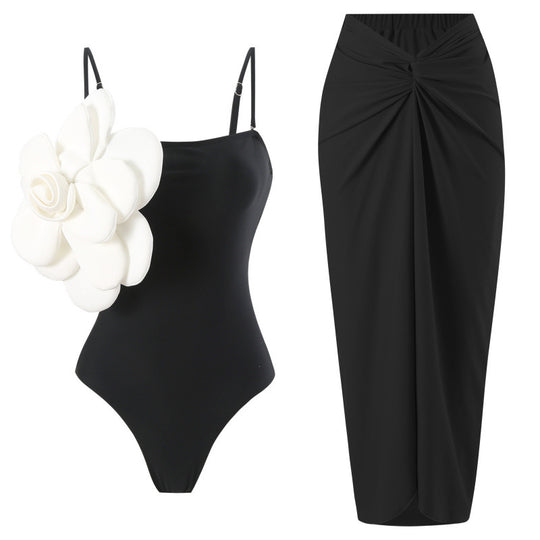 Damen Einteiler Badeanzug mit modischem Blumendesign und passendem Wickelrock R&B