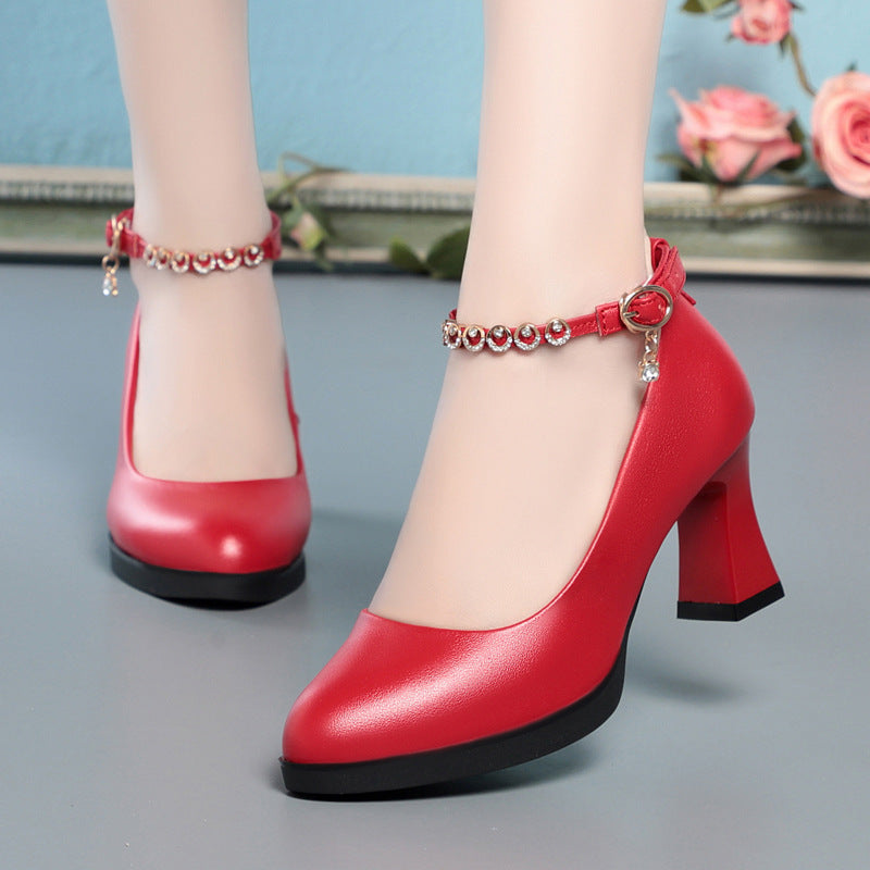 Damen Pumps mit elegantem Riemchen und funkelnden Schmuckdetails R&B
