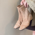 Damen elegante Ankle Boots mit spitz zulaufender Zehenpartie und komfortablem Blockabsatz