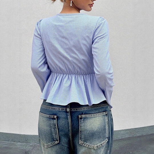 Damen cropped Bluse mit verspielten Rüschendetails und bindbarem Krawattenverschluss R&B