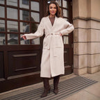 Damen Strickmantel mit Gürtel und praktischen Taschen R&B