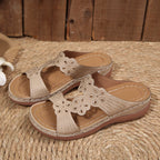 Damen Clogs mit floraler Perforation und gepolstertem Fußbett