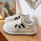 Damen Trendige Chunky Sneakers mit stilvollem Plateau und modischen Akzenten R&B