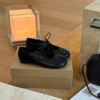 Damen Ballerinas mit elegantem Schnürdetail und rutschfester Sohle R&B