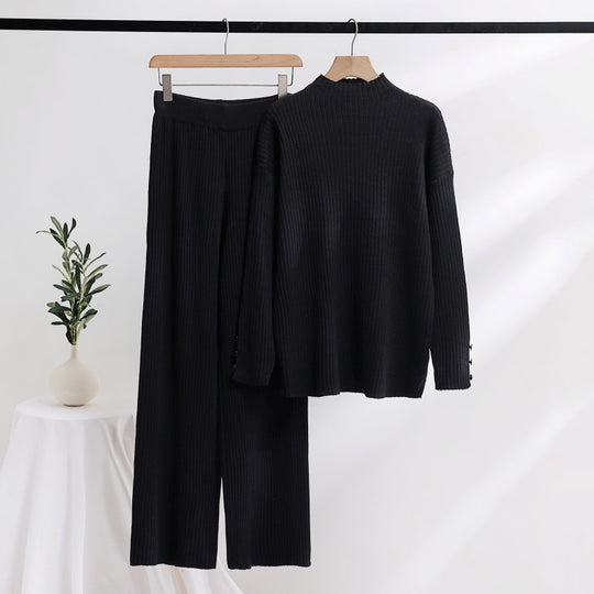 Damen lässiger Strickanzug mit Stehkragen und Knopfdetails R&B