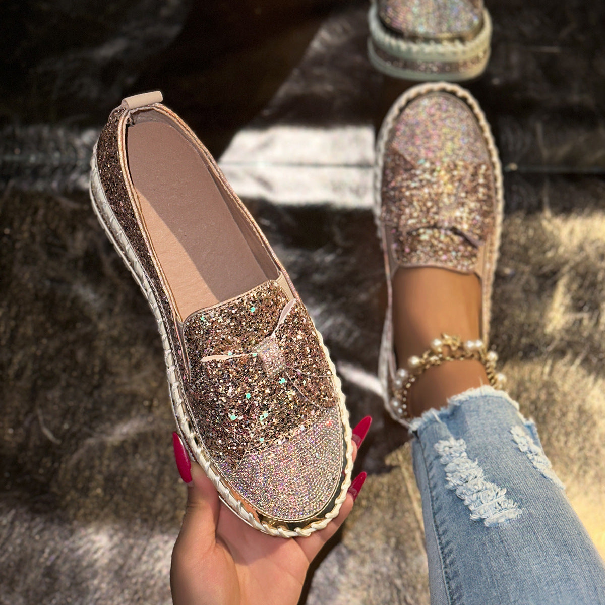 Damen Glitzernde Slip-On Sneakers mit dekorativem Schleifen-Detail R&B
