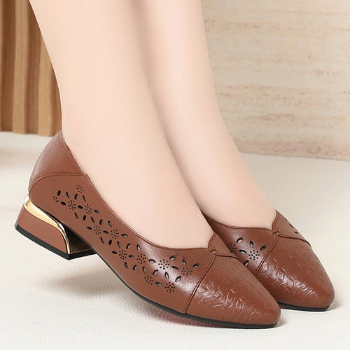 Damen Ballerinas mit dekorativem Lochdesign und elegantem Blockabsatz R&B