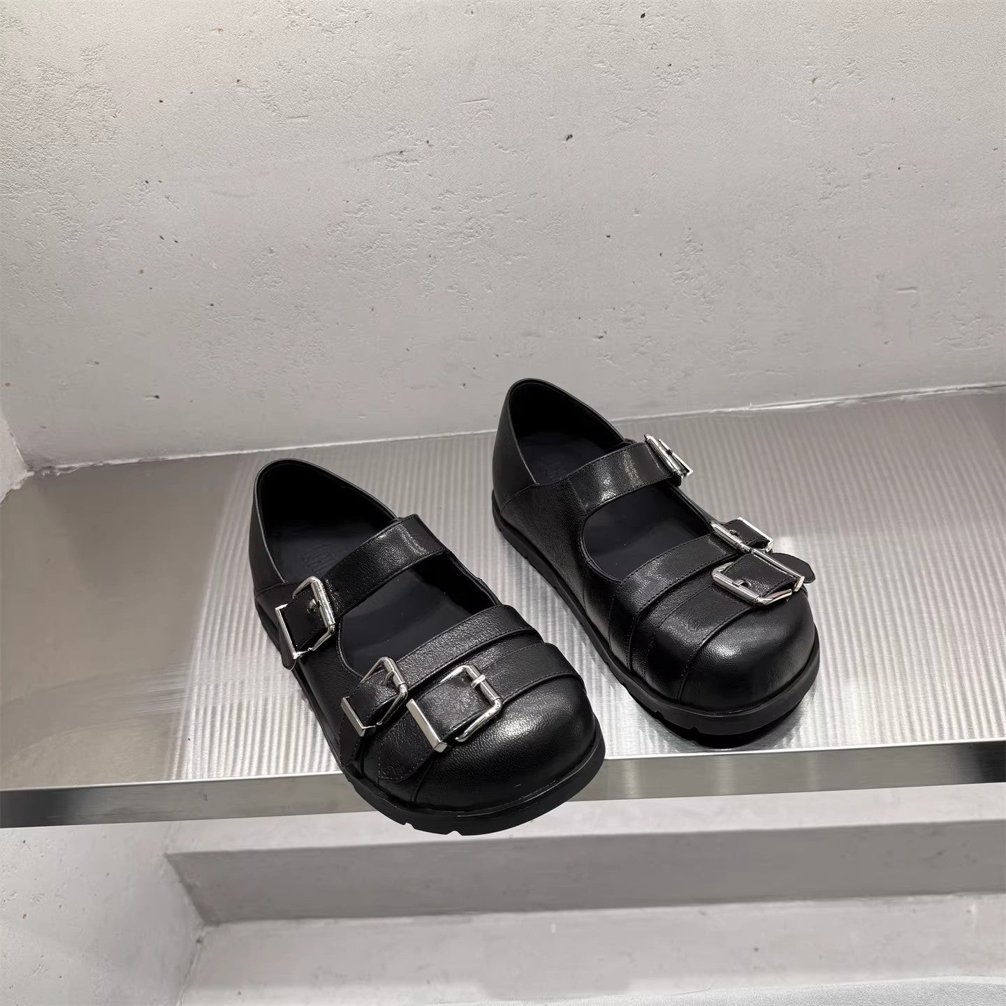 Damen Komfortable Ballerinas mit verstellbaren Schnallen R&B