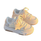 Damen Comfort Sneakers mit modischer Silhouette R&B