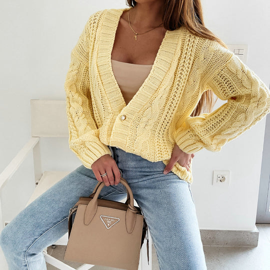 Damen Strickjacke mit grobem Zopfmuster und oversized Passform R&B