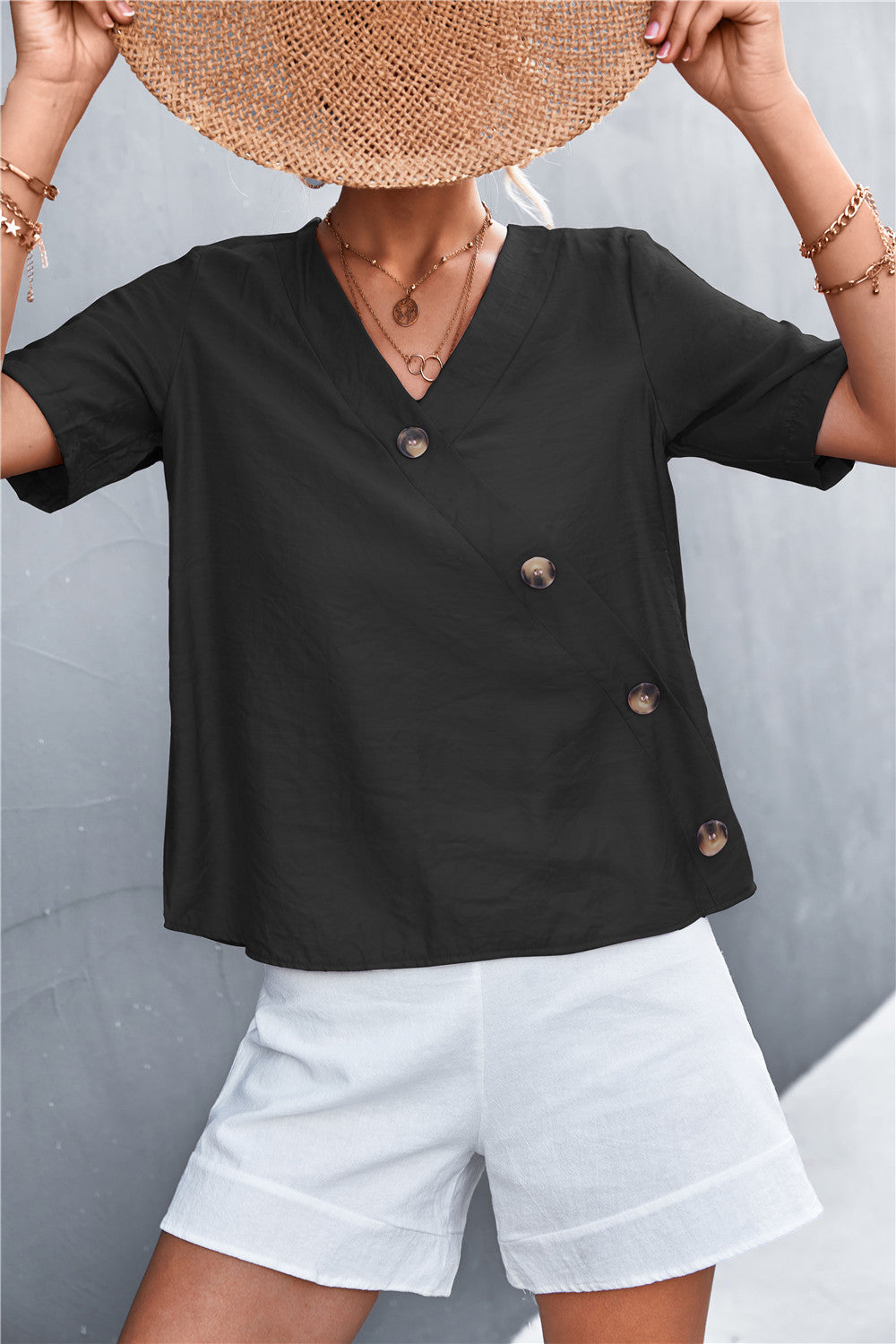 Damen lässige Bluse mit Wickeloptik und Knopfdetails R&B