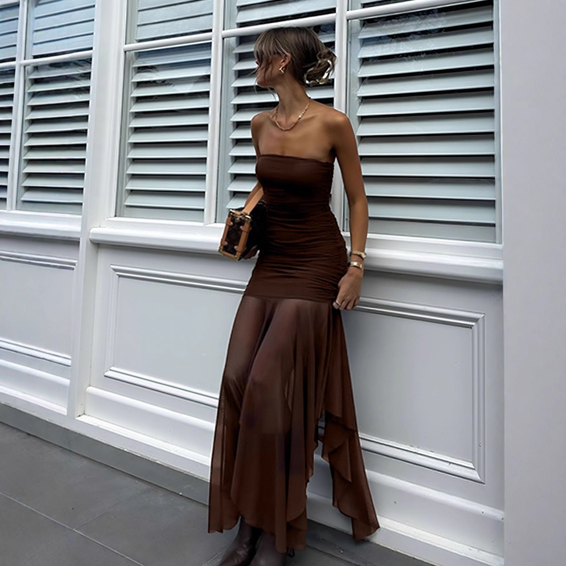 Damen Extravaganter Maxikleid mit Raffungen und asymmetrischem Saum R&B