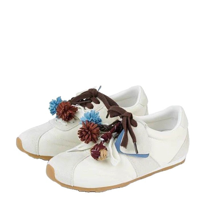 Damen modische Sneaker mit Blumenapplikationen R&B