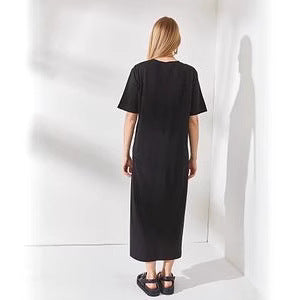 Damen schlichtes langärmliges Kleid mit seitlichen Schlitzen und komfortablem Schnitt R&B