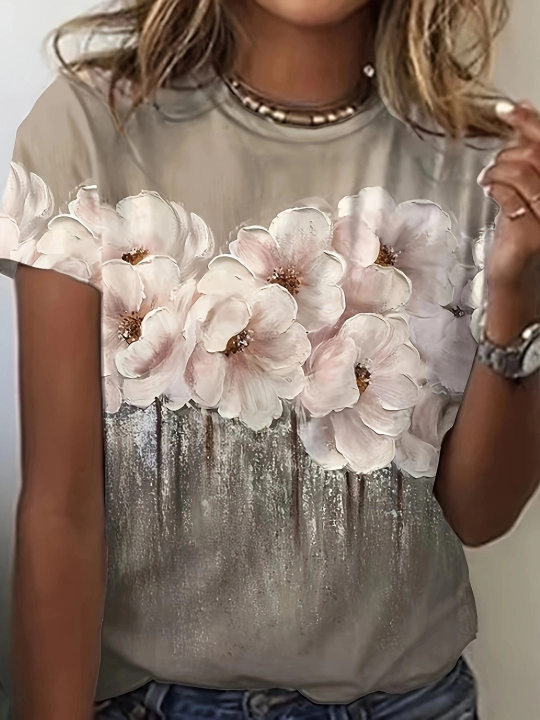 Damen T-Shirt mit floralem Design und modernem Schnitt R&B