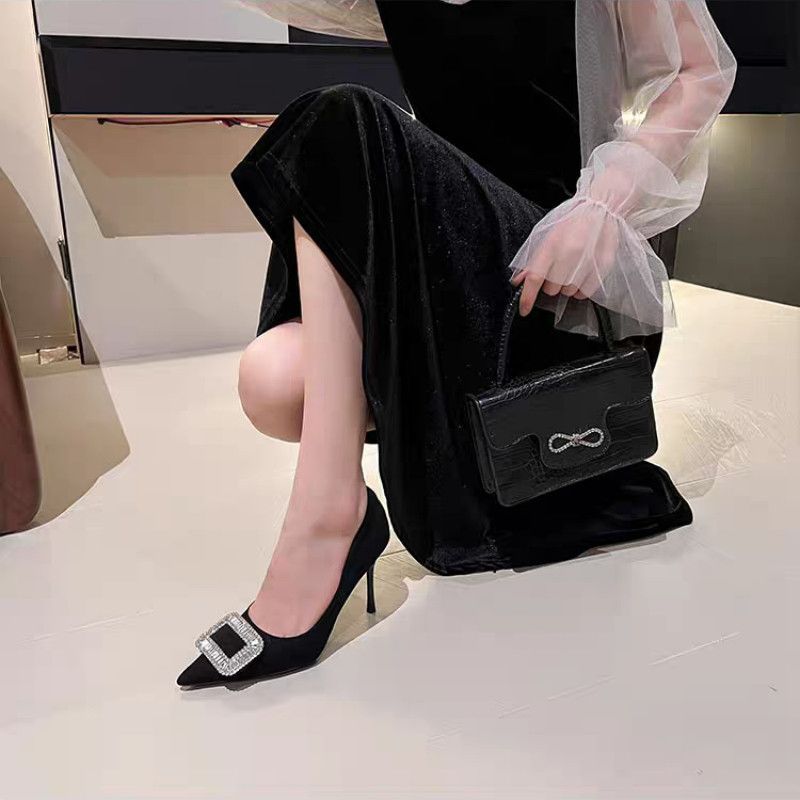 Damen elegante Stiletto-Pumps mit funkelnder Schnallenverzierung R&B