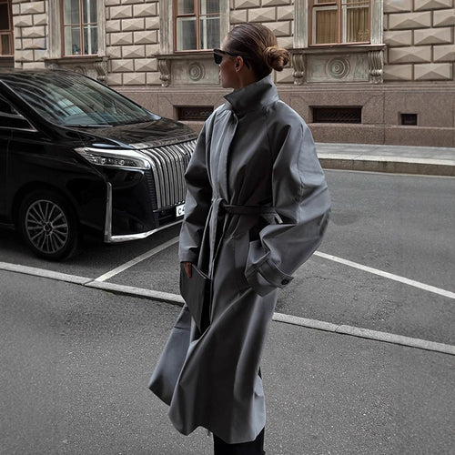 Damen eleganter Trenchcoat mit zeitgemäßen Schnitt R&B