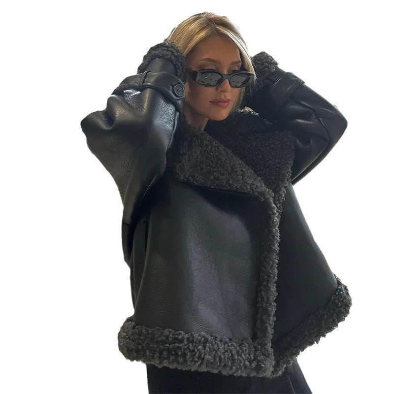 Damen Modische Kunstlederjacke mit kuscheligem Fellkragen und tailliertem Gürtel R&B