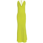 Damen Maxikleid mit tiefem Wasserfallausschnitt und figurumspielendem Schnitt R&B
