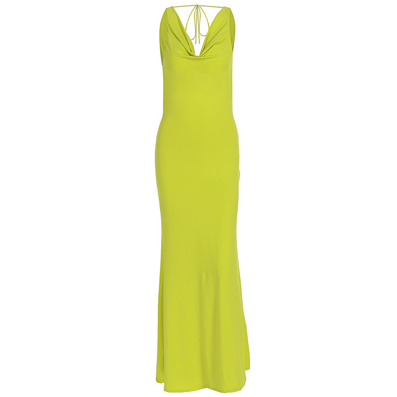 Damen Maxikleid mit tiefem Wasserfallausschnitt und figurumspielendem Schnitt R&B