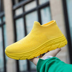 Damen Hochleistungs-Sneaker mit flexiblem Strick-Obermaterial und dämpfender Sohle